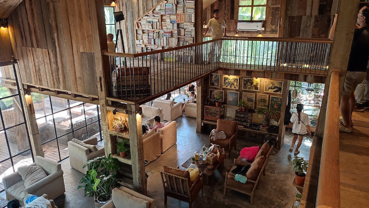 Tiệm Cà Phê Hừng Đông-7